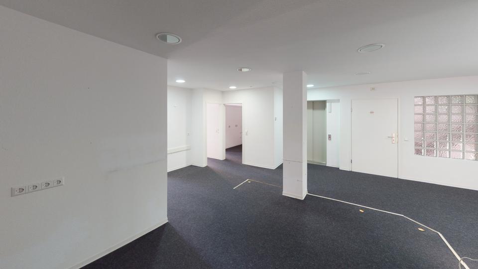 Gewerbeobjekt Brackenheim - 1.200&euro; | Angebot:18999277