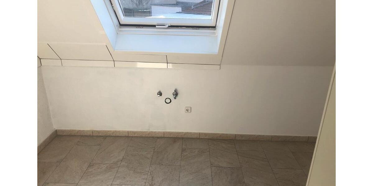 Dachgeschoßwohnung Bietigheim-Bissingen Bissingen - 3 Zimmer, 60 m&sup2;, 930&euro; | Angebot:27565734