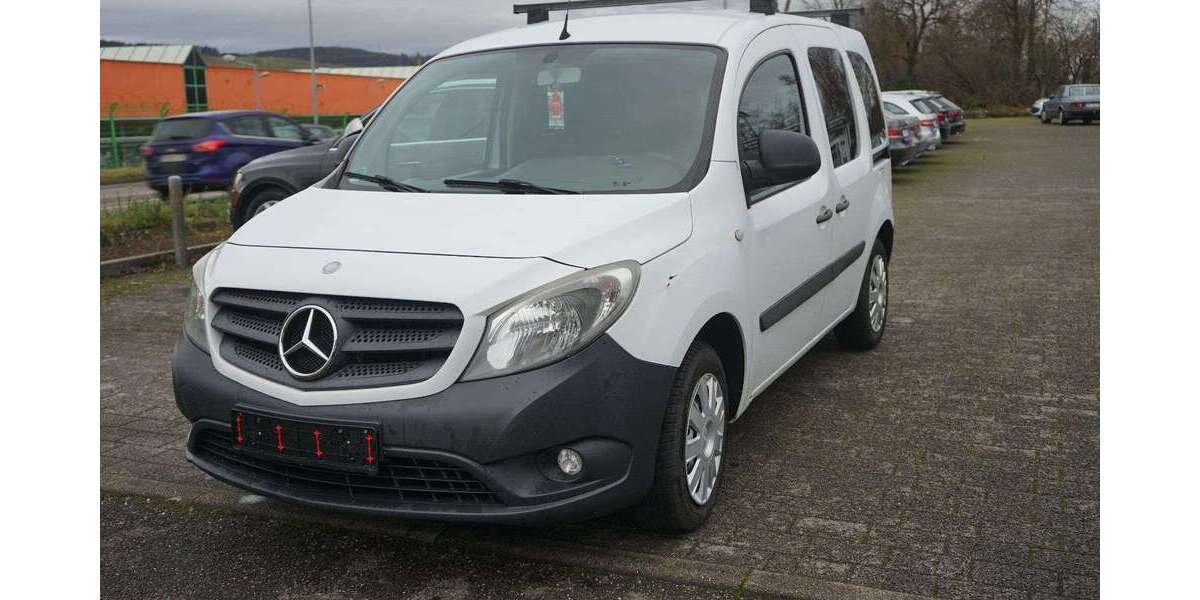 Mercedes-Benz Citan 270.000 km 5.900 &euro; Weinstadt-Endersbach 71384