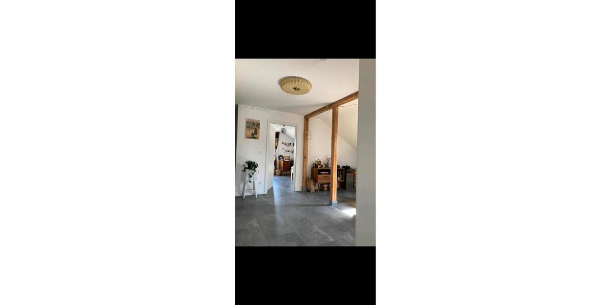 Dachgeschoßwohnung Stuttgart Vaihingen - 2.5 Zimmer, 56 m&sup2;, 960&euro; | Angebot:26048793