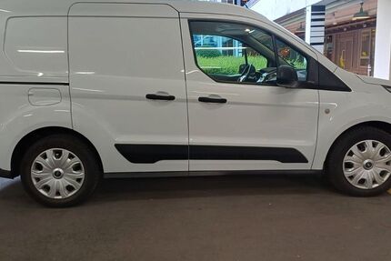 Ford Transit 94.000 km 10.750 &euro; Esslingen am Neckar 73733