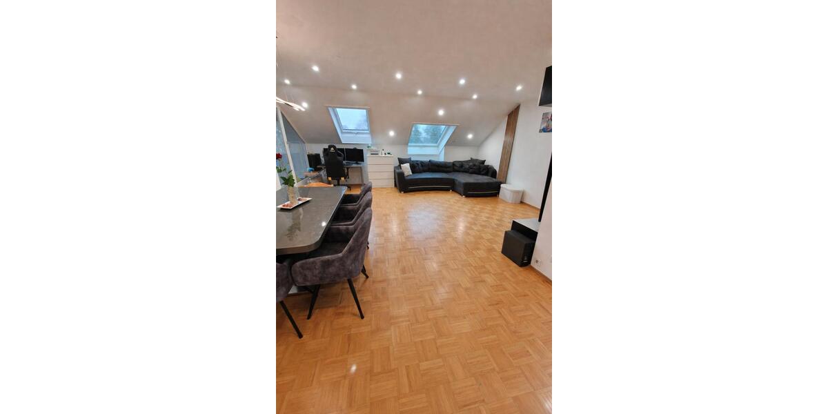 Dachgeschoßwohnung Tiefenbronn - 3 Zimmer, 75 m&sup2;, 269.000&euro; | Angebot:26032041