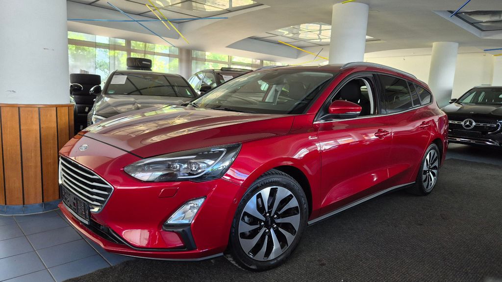 Ford Focus 61.500 km 13.990 &euro; Filderstadt 70794