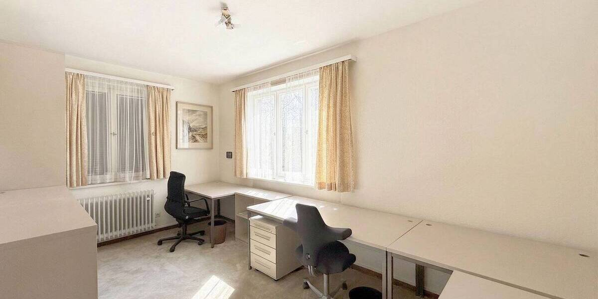 Einfamilienhaus Stuttgart Degerloch - 1 Zimmer, 210 m&sup2;, 1.995.000&euro; | Angebot:26379604