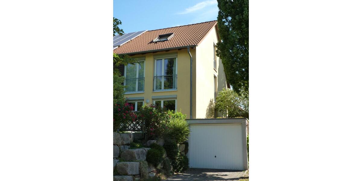 Einfamilienhaus Backnang - 5.5 Zimmer, 135 m&sup2;, 690.000&euro; | Angebot:27050150