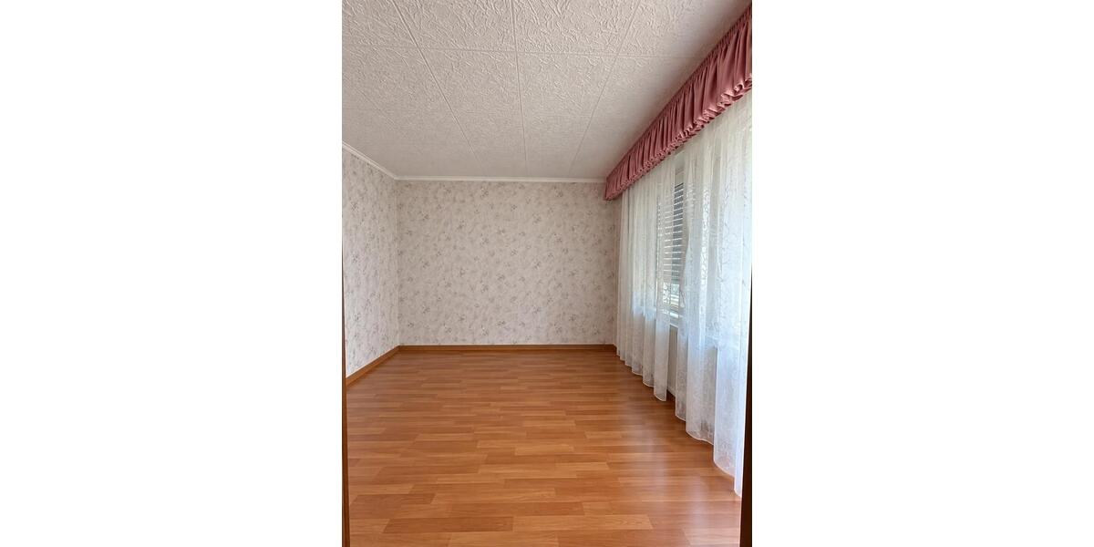 Erdgeschoßwohnung Kernen im Remstal - 3 Zimmer, 65 m&sup2;, 360.000&euro; | Angebot:27548625