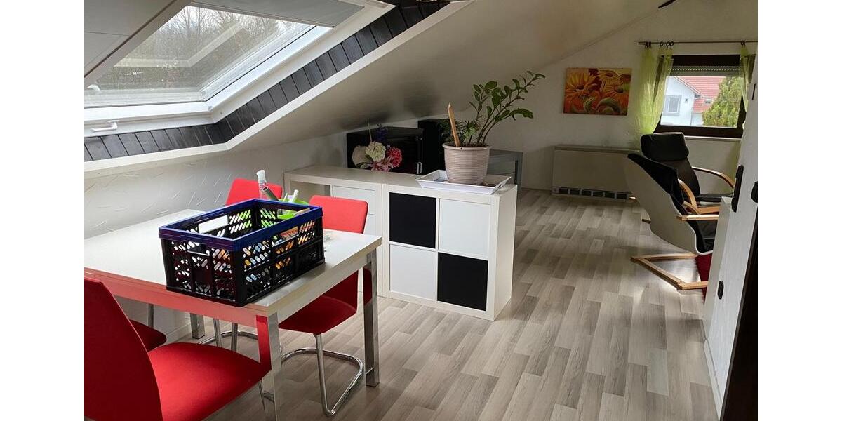 Dachgeschoßwohnung Schorndorf - 2.5 Zimmer, 55 m&sup2;, 590&euro; | Angebot:26396747