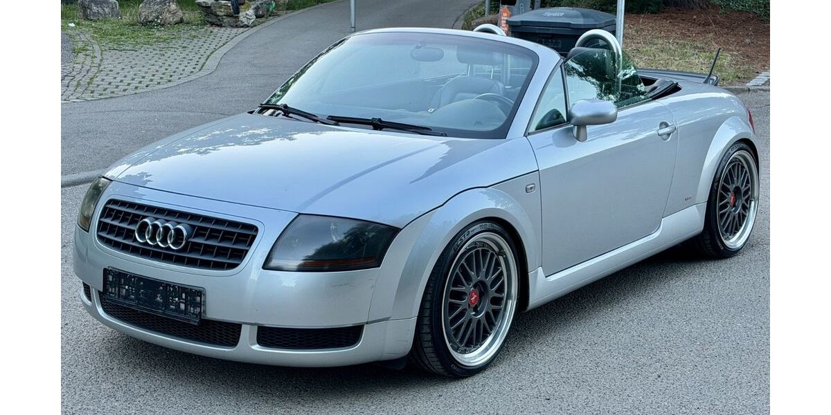 Audi TT 313.000 km 4.387 &euro; Stuttgart 70469