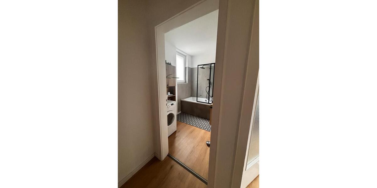 Etagenwohnung Stuttgart Stuttgart-Süd - 2 Zimmer, 70 m&sup2;, 1.385&euro; | Angebot:25896087