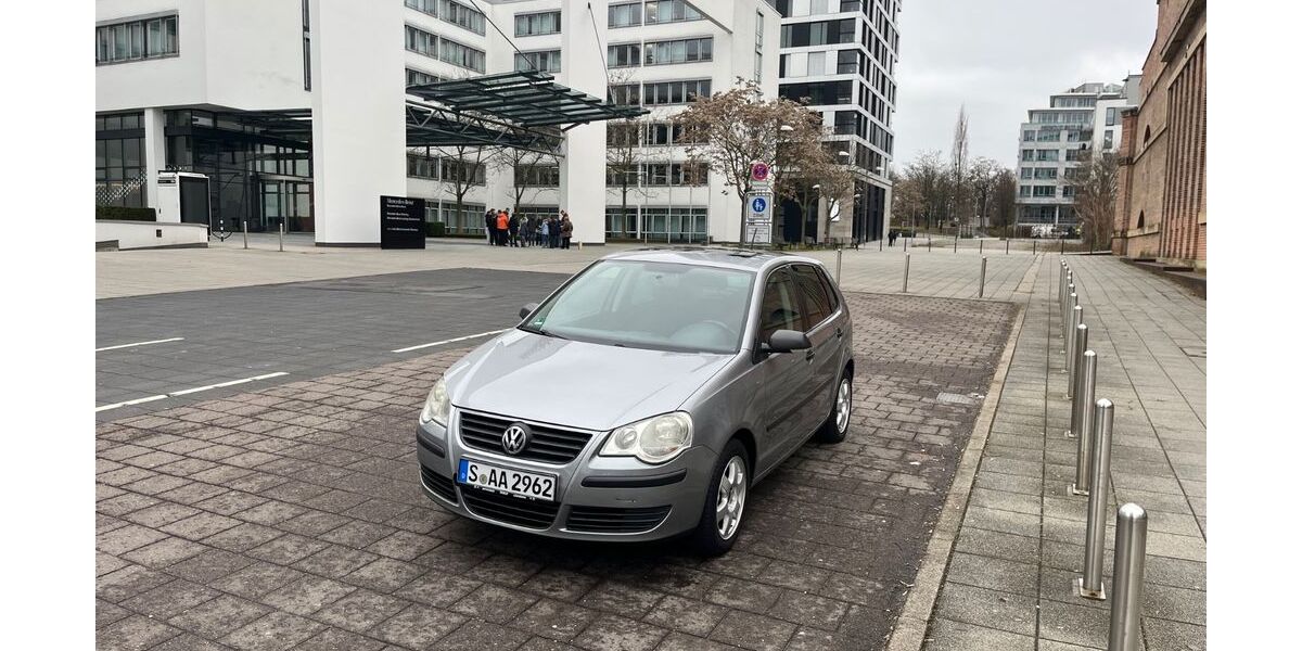 VW Polo 140.572 km 2.800 &euro; Stuttgart 70469