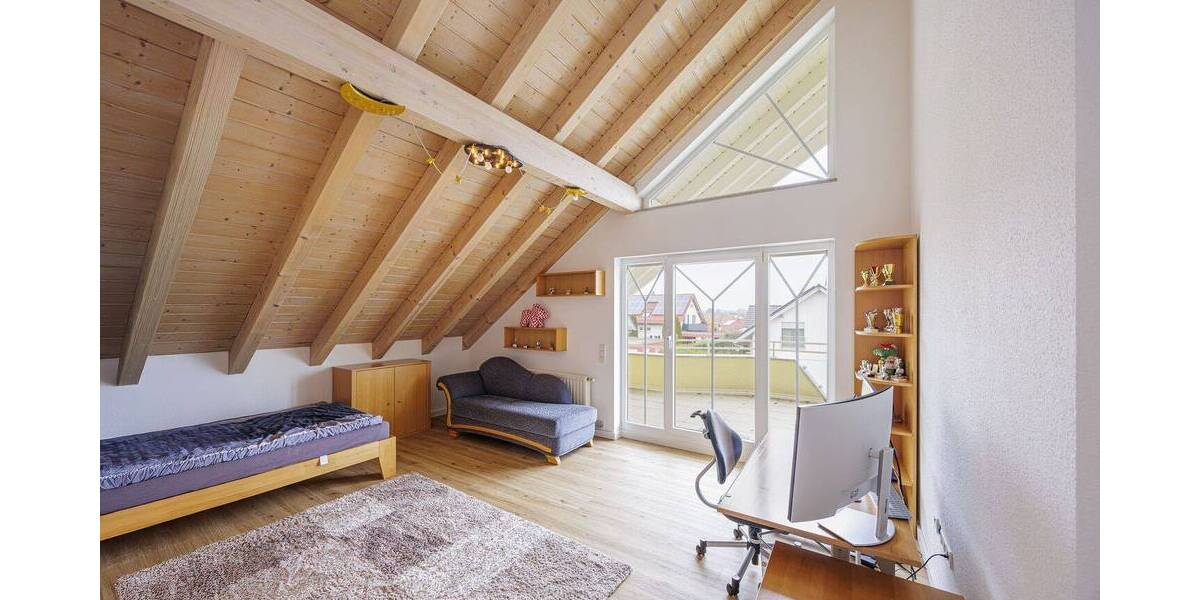 Einfamilienhaus Affalterbach - 6 Zimmer, 245 m&sup2;, 1.090.000&euro; | Angebot:25697997