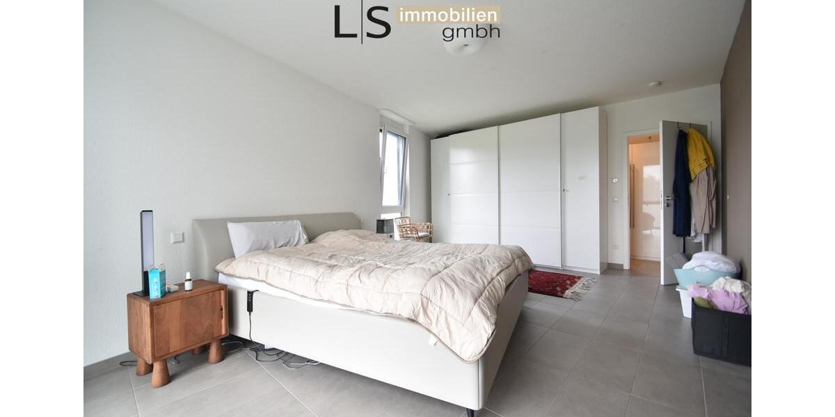Etagenwohnung Heimsheim - 3 Zimmer, 136 m&sup2;, 1.550&euro; | Angebot:25255130