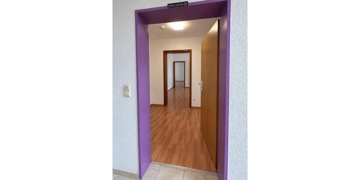 Erdgeschoßwohnung Kernen im Remstal - 3 Zimmer, 65 m&sup2;, 360.000&euro; | Angebot:27548625