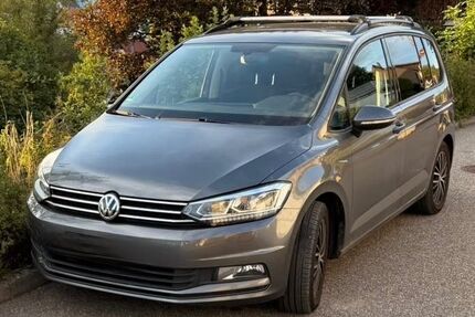 VW Touran 126.687 km 13.749 &euro; Leonberg 71229