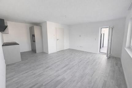 Wohnung Esslingen am Neckar Pliensauvorstadt - 3 Zimmer, 20 m&sup2;, 1.400&euro; | Angebot:26019857