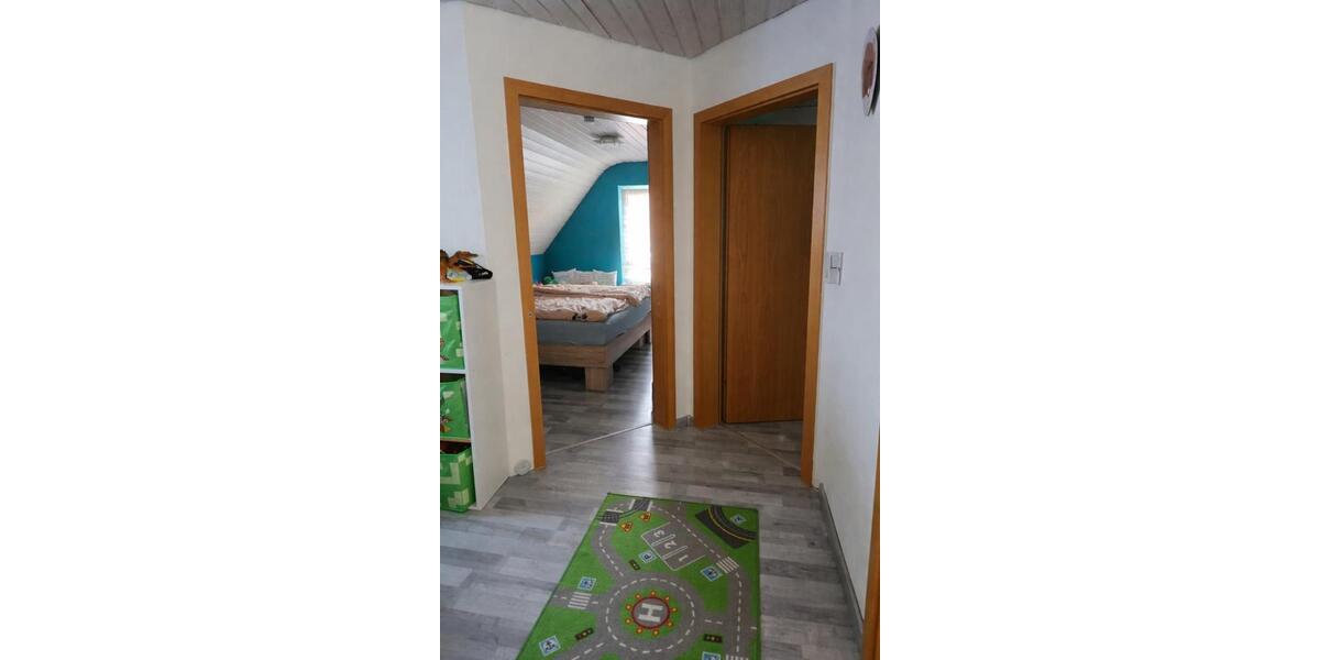 Maisonettenwohnung Hessigheim - 3.5 Zimmer, 92 m&sup2;, 312.000&euro; | Angebot:25537473