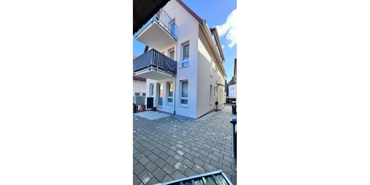 Etagenwohnung Böblingen Dagersheim - 3 Zimmer, 70 m&sup2;, 1.200&euro; | Angebot:27545196