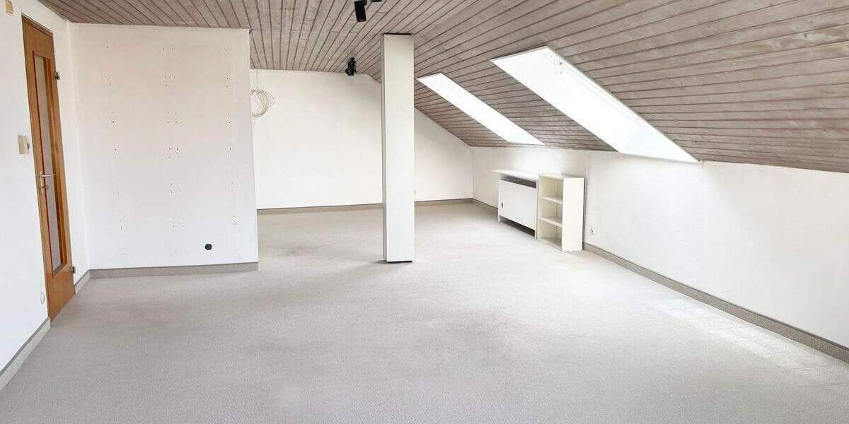 Etagenwohnung Stuttgart Feuerbach - 3 Zimmer, 62 m&sup2;, 270.000&euro; | Angebot:25704677