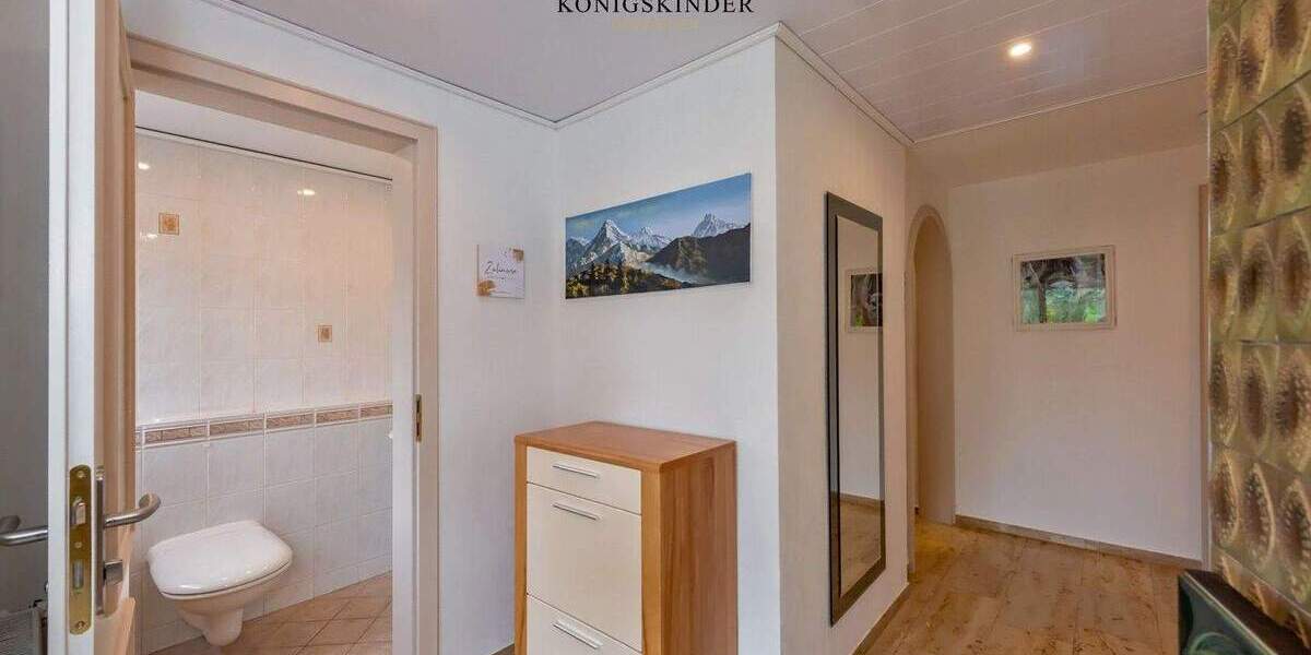 Einfamilienhaus Freiberg am Neckar Heutingsheim - 6 Zimmer, 156 m&sup2;, 990.000&euro; | Angebot:25733925