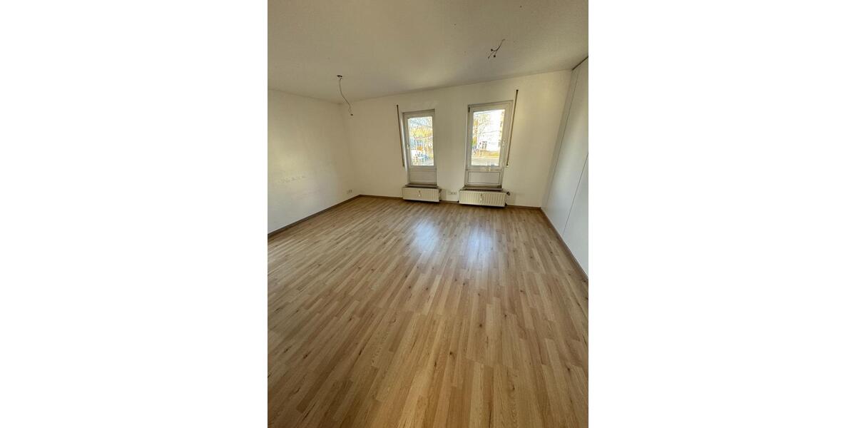 Etagenwohnung Esslingen am Neckar Oberesslingen - 6 Zimmer, 158 m&sup2;, 1.940&euro; | Angebot:25382946