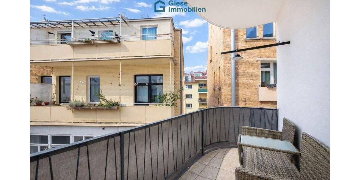 Etagenwohnung Stuttgart West - 2 Zimmer, 61 m&sup2;, 245.000&euro; | Angebot:25737262