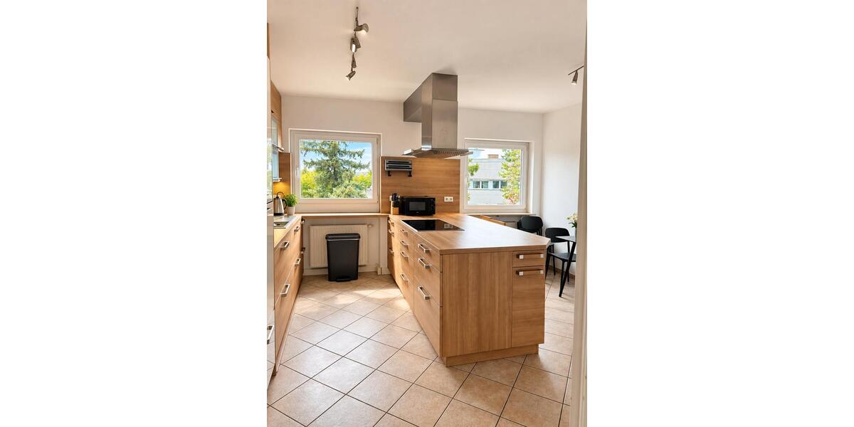 Etagenwohnung Remseck am Neckar - 3 Zimmer, 120 m&sup2;, 50&euro; | Angebot:27565863