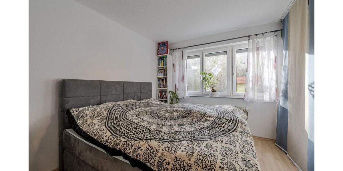 Etagenwohnung Möglingen - 3 Zimmer, 80 m&sup2;, 379.000&euro; | Angebot:25704177