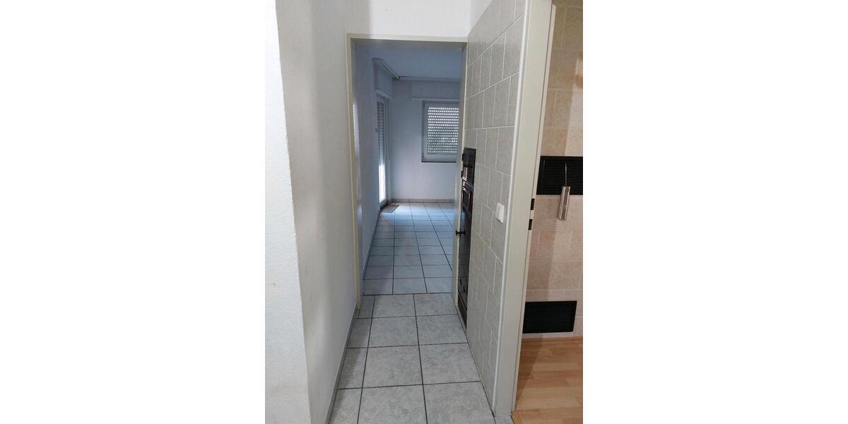 Etagenwohnung Esslingen am Neckar Pliensauvorstadt - 3 Zimmer, 57 m&sup2;, 229.000&euro; | Angebot:26907655