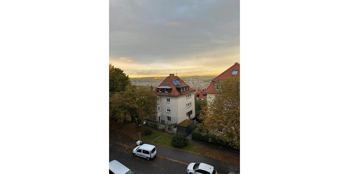 Dachgeschoßwohnung Stuttgart Degerloch - 2.5 Zimmer, 61 m&sup2;, 1.540&euro; | Angebot:25765747