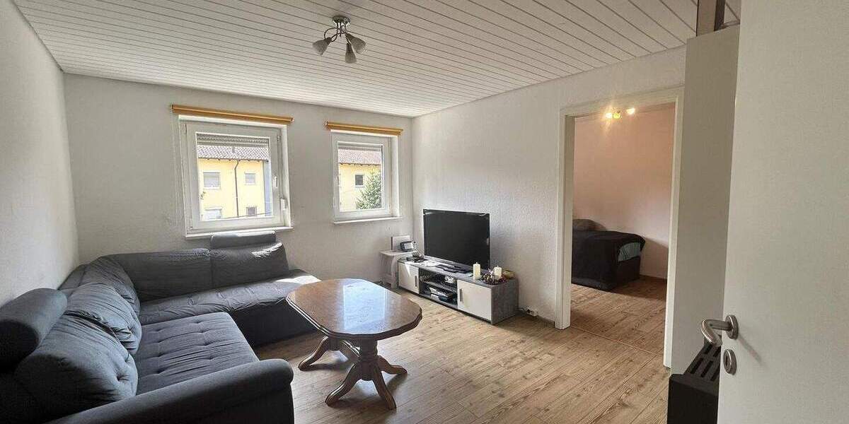 Etagenwohnung Stuttgart Rot - 3 Zimmer, 53 m&sup2;, 160.000&euro; | Angebot:25707769
