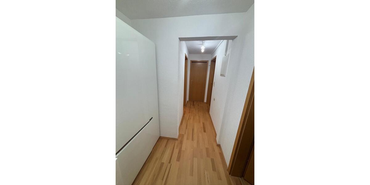 Etagenwohnung Sersheim - 2 Zimmer, 59 m&sup2;, 750&euro; | Angebot:25292631