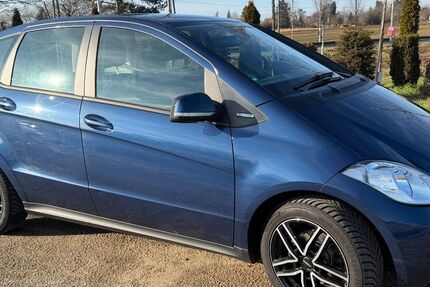 Mercedes-Benz A 160 125.000 km 4.250 &euro; Stuttgart 70597