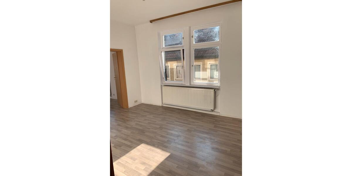 Etagenwohnung Stuttgart Bad Cannstatt - 3 Zimmer, 65 m&sup2;, 1.050&euro; | Angebot:25765749