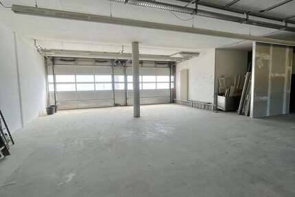 Gewerbeobjekt Ditzingen - 2.600&euro; | Angebot:25625608