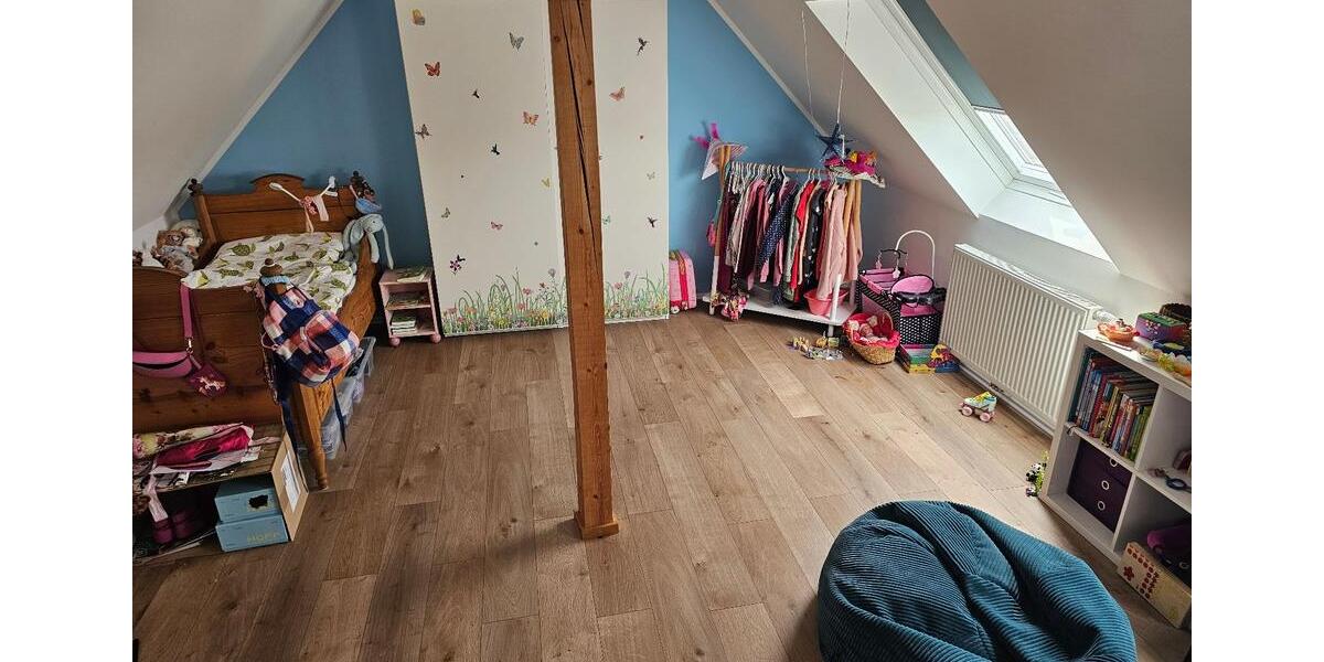 Maisonettenwohnung Ludwigsburg Oßweil - 5 Zimmer, 168 m&sup2;, 1.900&euro; | Angebot:26164663