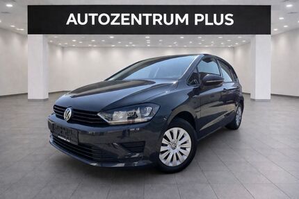 VW Golf Sportsvan 134.401 km 9.639 &euro; Ötisheim 75443
