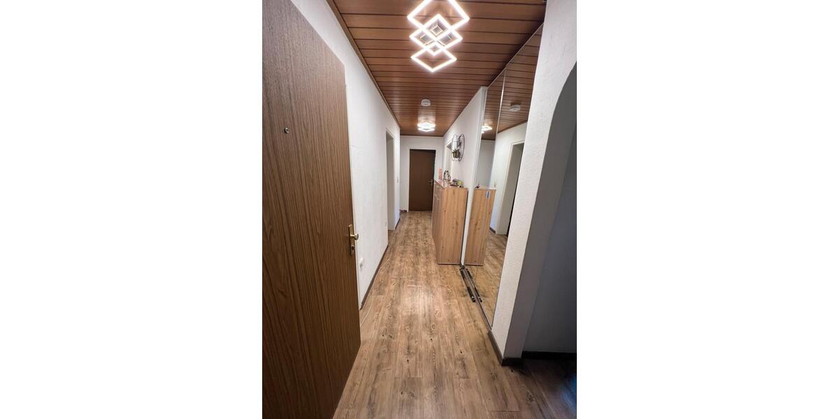 Mehrfamilienhaus, Wohnhaus Backnang - 8 Zimmer, 233 m&sup2;, 844.000&euro; | Angebot:26926172