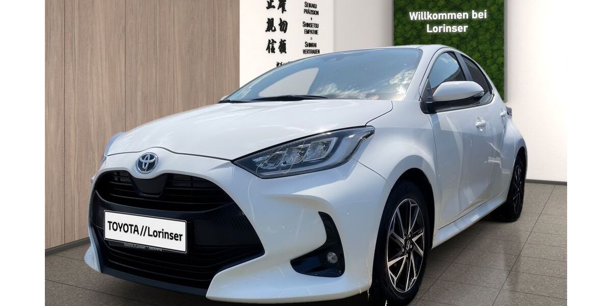 Toyota Yaris 41.916 km 17.490 &euro; Backnang 71522