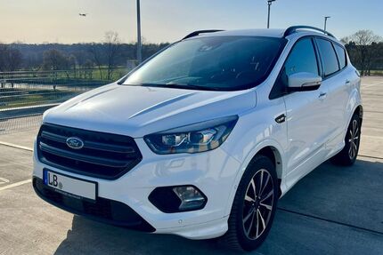 Ford Kuga 56.500 km 17.250 &euro; Bietigheim-Bissingen 74321