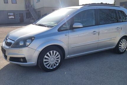 Opel Zafira 177.558 km 3.799 &euro; Leonberg Gebersheim 71229