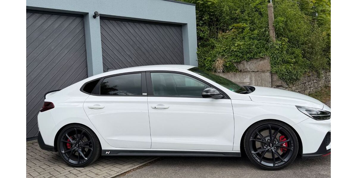 Hyundai i30 72.000 km 26.399 &euro; Mühlacker 75417