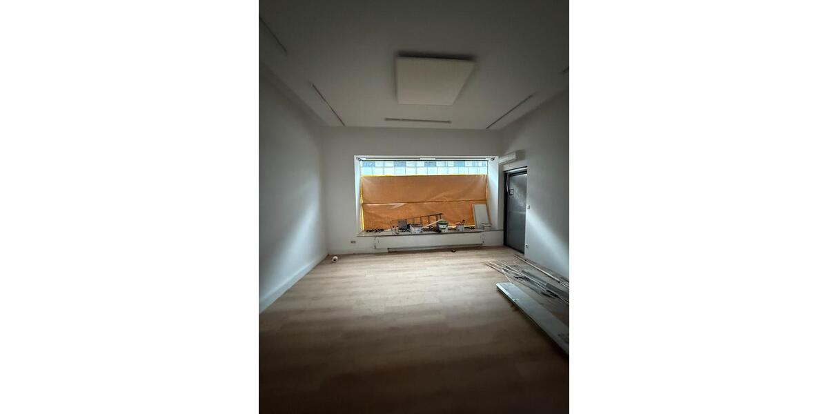 Erdgeschoßwohnung Heilbronn - 5 Zimmer, 150 m&sup2;, 450.000&euro; | Angebot:25543110