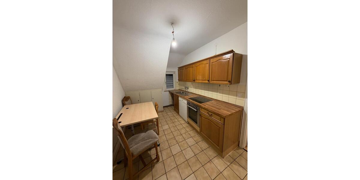 Dachgeschoßwohnung Heilbronn Böckingen - 2 Zimmer, 50 m&sup2;, 650&euro; | Angebot:27548174