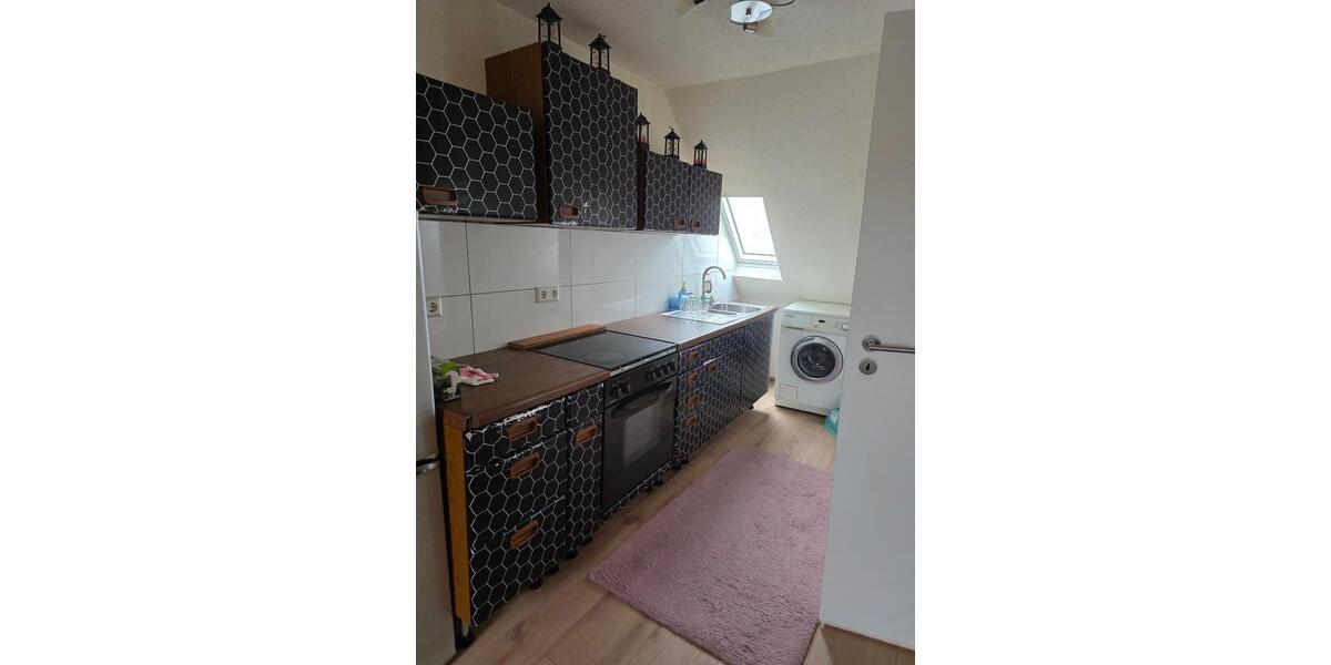 Dachgeschoßwohnung Ilsfeld - 2 Zimmer, 45 m&sup2;, 650&euro; | Angebot:25351939