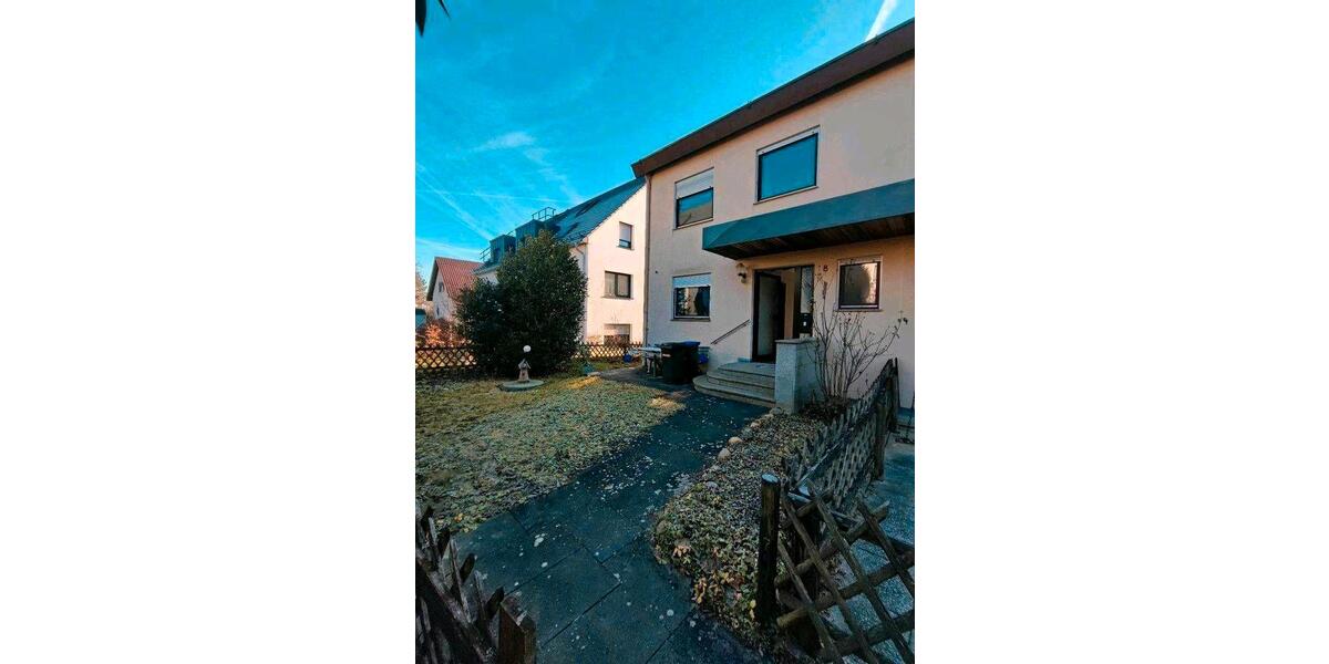 Doppelhaushälfte Leonberg - 6 Zimmer, 146 m&sup2;, 500.000&euro; | Angebot:26597536
