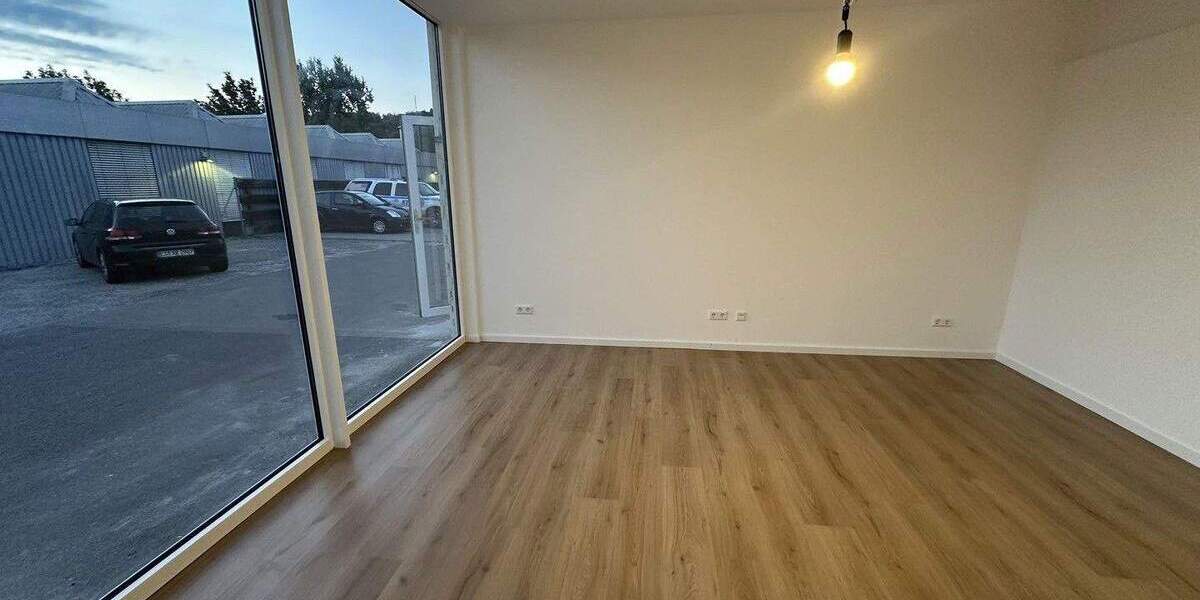 Gewerbeobjekt Esslingen Oberesslingen - 650&euro; | Angebot:25801785