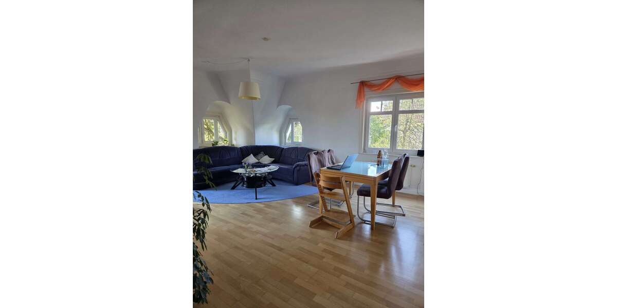 Etagenwohnung Ditzingen - 5.5 Zimmer, 162 m&sup2;, 1.700&euro; | Angebot:26356853