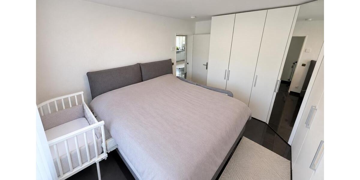 Etagenwohnung Esslingen am Neckar Brühl - 4 Zimmer, 101 m&sup2;, 489.000&euro; | Angebot:27569672