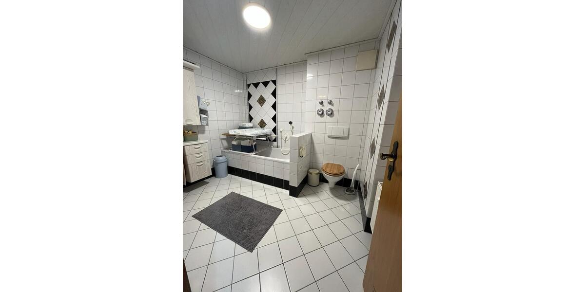 Maisonettenwohnung Friolzheim - 5 Zimmer, 108 m&sup2;, 375.000&euro; | Angebot:25825029