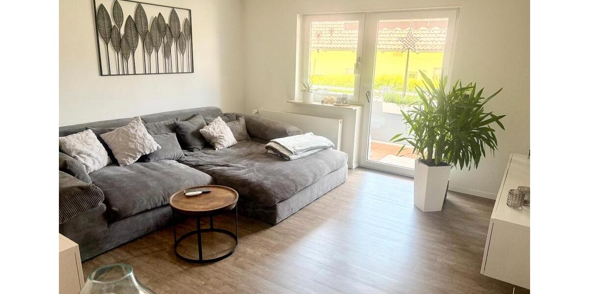Erdgeschoßwohnung Sachsenheim - 4.5 Zimmer, 101 m&sup2;, 369.000&euro; | Angebot:27191562